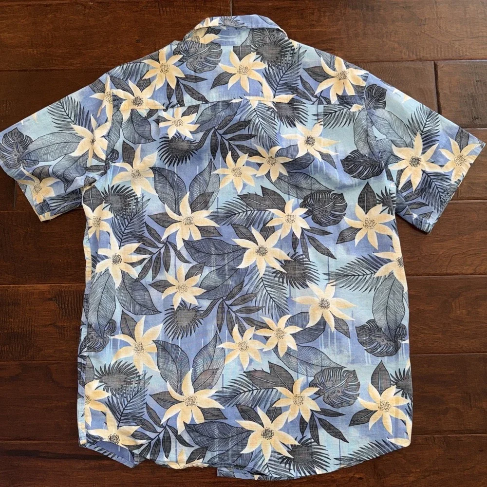 Hurley Mens Size Medium One and Only Lido Stretch Shirt Short Sleeve Blue Floral